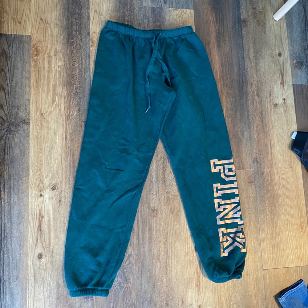 green christmas sweat pants pink